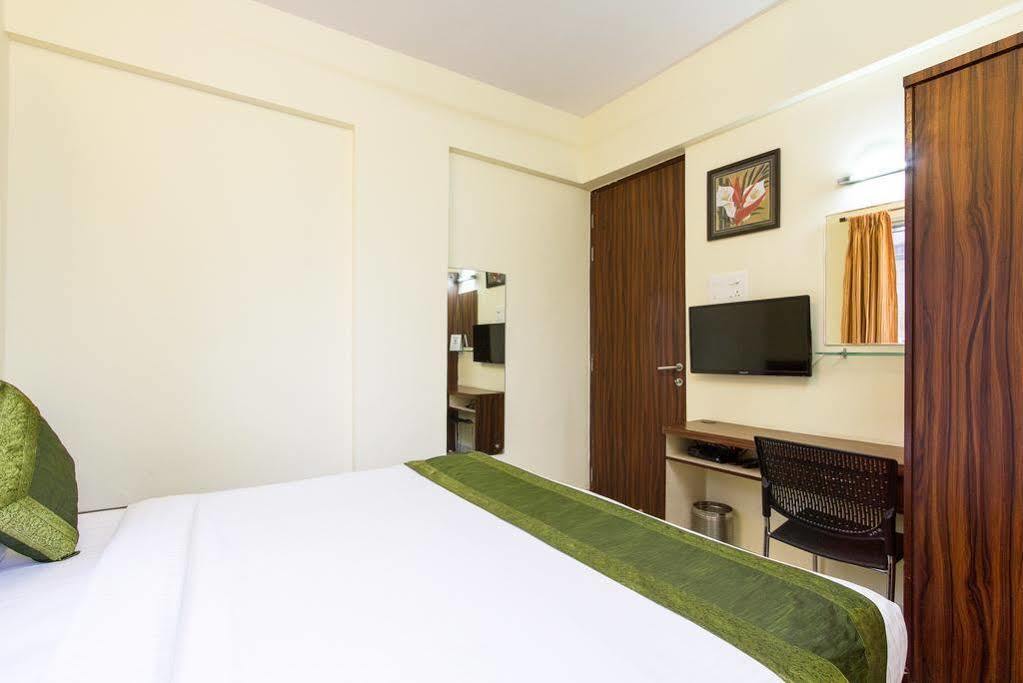 ทรีโบ เทรนด์ พาร์ค วิว Hotel ปูเน่ ภายนอก รูปภาพ
